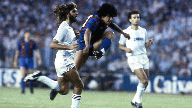 A picture containing person, grass, athletic game, outdoor

Description automatically generated